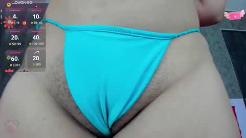 Michelle Rossy online show from September 2025 09:06:02 PM