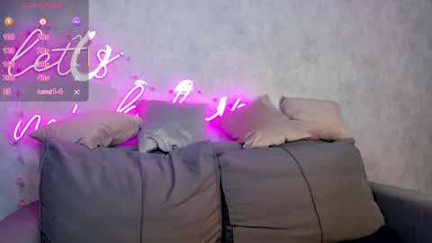 Michelle online show from November 2025 06:49:01 AM