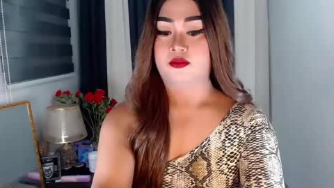 Snapshot of michellechannelxxx chatting on February 2025 04:25:01 PM Michelle online show from February 2025 04:25:01 PM