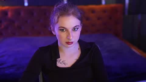 Snapshot of michelleinlove4u chatting on February 2025 12:19:01 PM Michelle online show from February 2025 12:19:01 PM