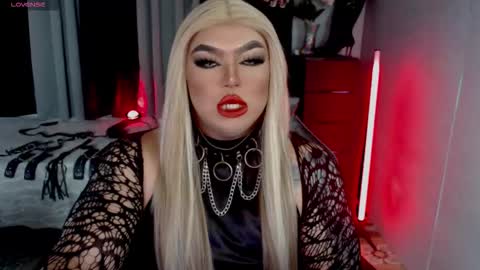 Michelle online show from September 2025 05:55:02 AM