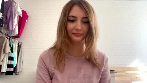 Jenny online show from March 2026 08:07:01 AM