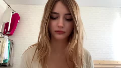 Jenny online show from June 2026 11:12:01 AM