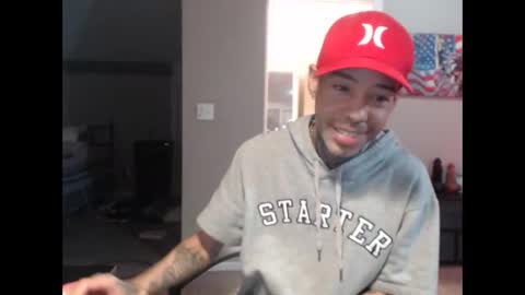 Snapshot of michigan9000 chatting on October 2025 12:02:02 PM michigan9000 online show from October 2025 12:02:02 PM