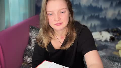 Snapshot of michiko_chan chatting on January 2025 07:08:02 AM Jessy and Steve online show from January 2025 07:08:02 AM