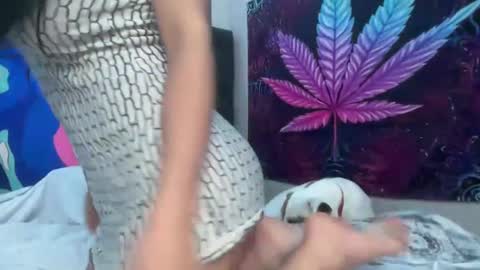 Skye online show from December 2024 08:04:02 AM