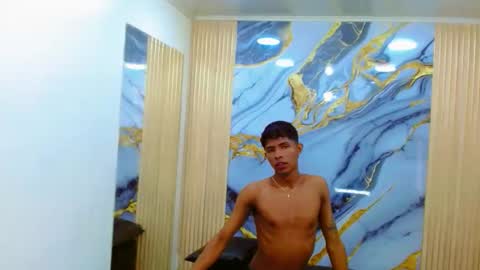 Mick storm online show from October 2025 07:05:02 PM