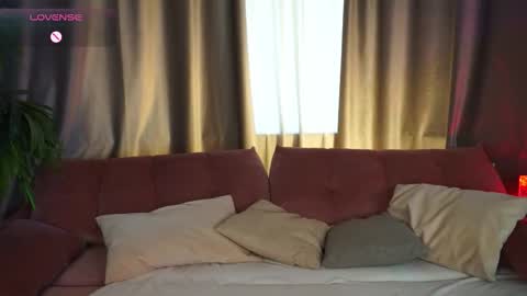 mickeydior online show from September 2025 11:20:02 AM