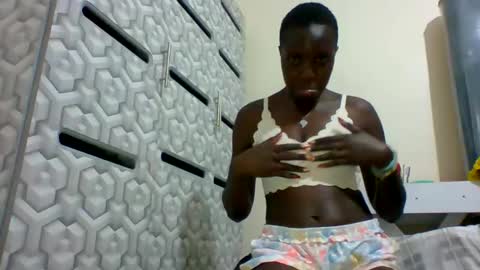 mickyhailey online show from February 2025 08:36:01 PM