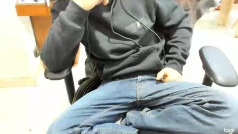 microfama00 online show from March 2026 06:06:01 AM