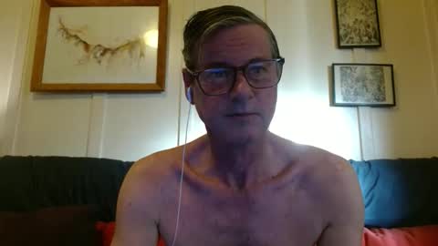 Stuart online show from September 2025 06:47:02 AM