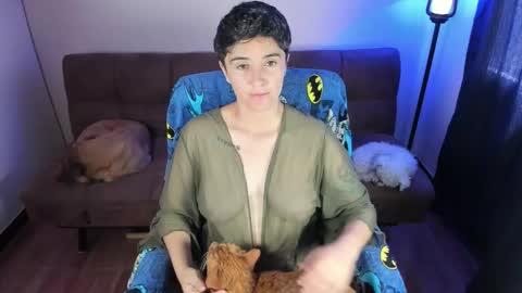 Blue online show from October 2025 03:23:02 PM