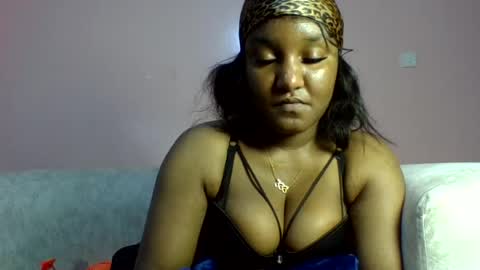 Snapshot of midnight_sexy chatting on July 2026 06:28:01 AM midnight_sexy online show from July 2026 06:28:01 AM