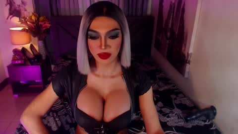 KATE online show from January 2025 04:15:01 AM
