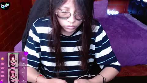 Snapshot of midoriquinn chatting on May 2026 04:37:01 PM Midori 7u7 online show from May 2026 04:37:01 PM