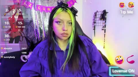 midory_ online show from November 2025 08:26:01 AM