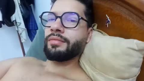 Sam online show from October 2025 10:46:02 AM