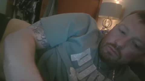 Snapshot of midtownhustler chatting on November 2025 06:08:02 PM midtownhustler online show from November 2025 06:08:02 PM