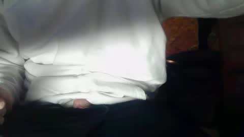 Snapshot of midtownhustler chatting on April 2026 01:20:02 PM midtownhustler online show from April 2026 01:20:02 PM