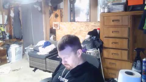 Snapshot of midtownhustler chatting on June 2026 12:17:01 PM midtownhustler online show from June 2026 12:17:01 PM