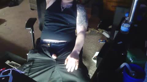 Snapshot of midtownhustler chatting on June 2026 03:58:02 PM midtownhustler online show from June 2026 03:58:02 PM