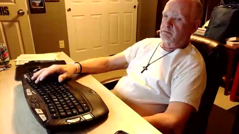 midwestdad09 online show from November 2025 12:10:02 AM