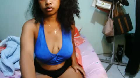 miel_07 online show from February 2026 12:50:01 AM