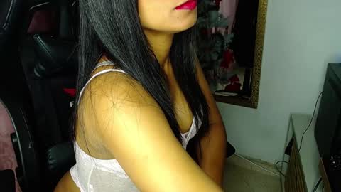 mielsquirt online show from December 2024 09:28:02 AM