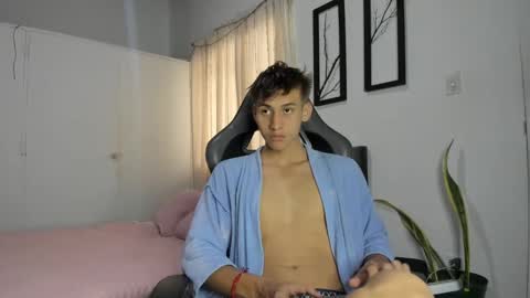 Miguel Hernandez online show from January 2025 02:12:02 PM