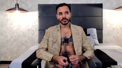 miguelsanfrancisco online show from November 2025 03:07:02 PM