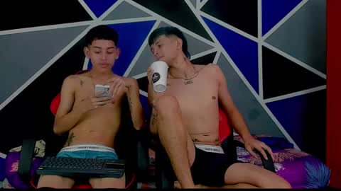 migueyalejo sweetsex online show from February 2025 04:31:01 AM