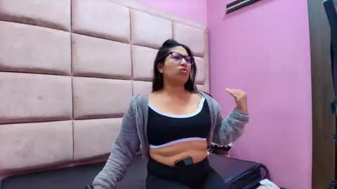 Miha online show from January 2026 03:33:01 AM