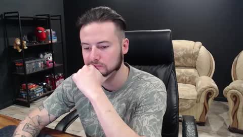 Misha Winchester online show from December 2025 08:51:02 AM