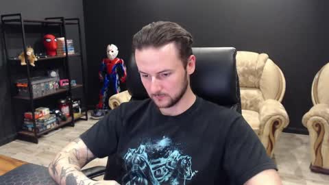 Misha Winchester online show from April 2026 04:36:02 PM