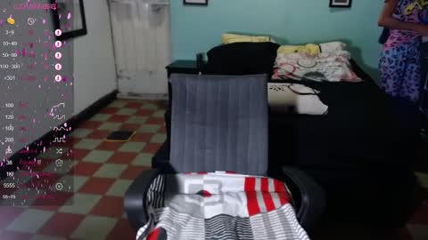 Snapshot of miia_jensen chatting on January 2025 01:23:02 AM MIA online show from January 2025 01:23:02 AM