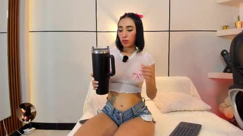    online show from October 2025 12:50:02 PM