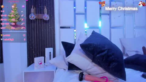 Miia Schwarz  online show from December 2024 11:33:02 PM