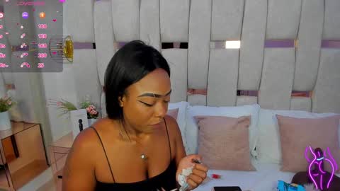 Miia Schwarz  online show from January 2025 08:19:02 PM