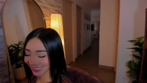 luisa online show from February 2026 01:07:01 PM