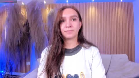 Miia 3 online show from December 2024 11:21:02 AM