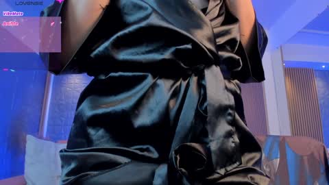 Miia 3 online show from January 2025 05:49:01 PM