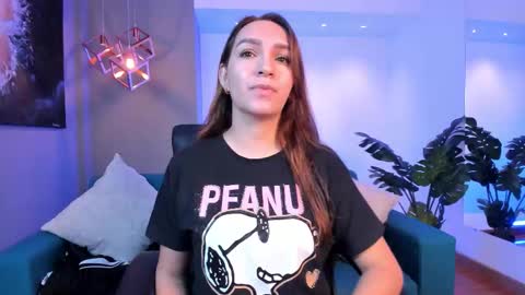 Miia 3 online show from November 2025 12:28:02 PM