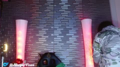 Snapshot of miia_zarate chatting on December 2024 09:22:01 PM Ma - online show from December 2024 09:22:01 PM