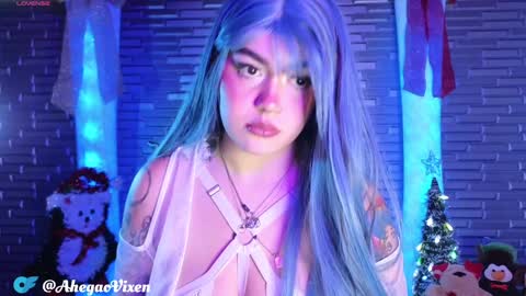 Snapshot of miia_zarate chatting on December 2024 12:26:01 AM Ma - online show from December 2024 12:26:01 AM