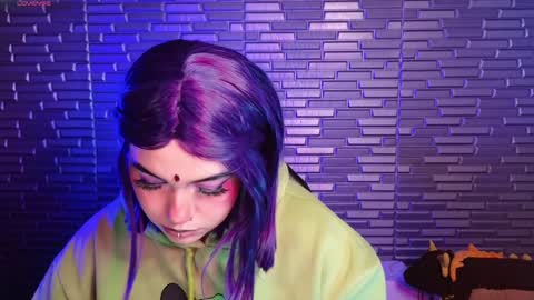 Snapshot of miia_zarate chatting on January 2025 04:08:02 AM Ma - online show from January 2025 04:08:02 AM