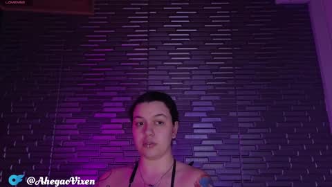 Snapshot of miia_zarate chatting on February 2025 09:03:02 PM Ma - online show from February 2025 09:03:02 PM