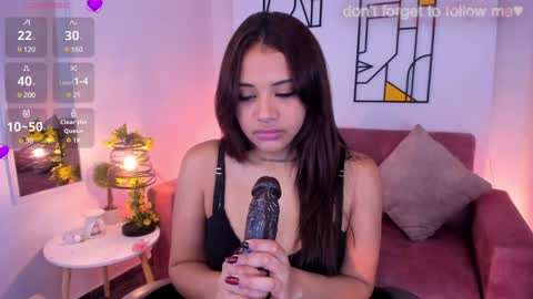 Snapshot of miiaa7_ chatting on January 2025 11:06:01 PM Ma is my name I invite you to check out my wish list for my birthday online show from January 2025 11:06:01 PM