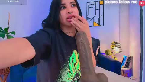 Snapshot of miiaa7_ chatting on July 2026 02:19:02 PM Ma is my name I invite you to check out my wish list for my birthday online show from July 2026 02:19:02 PM