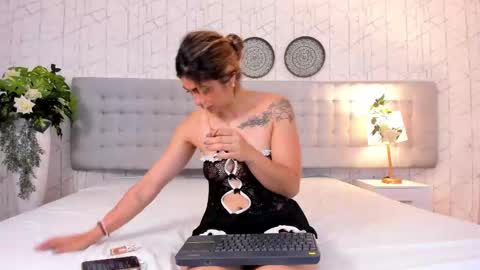 Mia Coopper online show from September 2025 09:17:02 PM