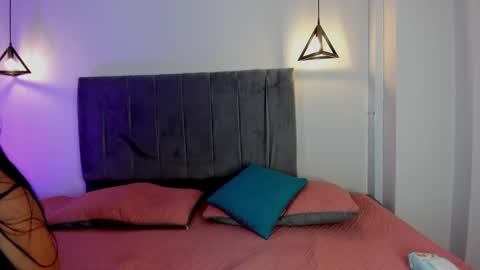 miiss_greyy online show from March 2025 07:15:02 PM